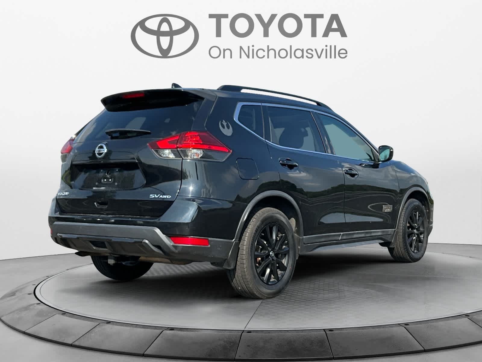 2017 Nissan Rogue SV