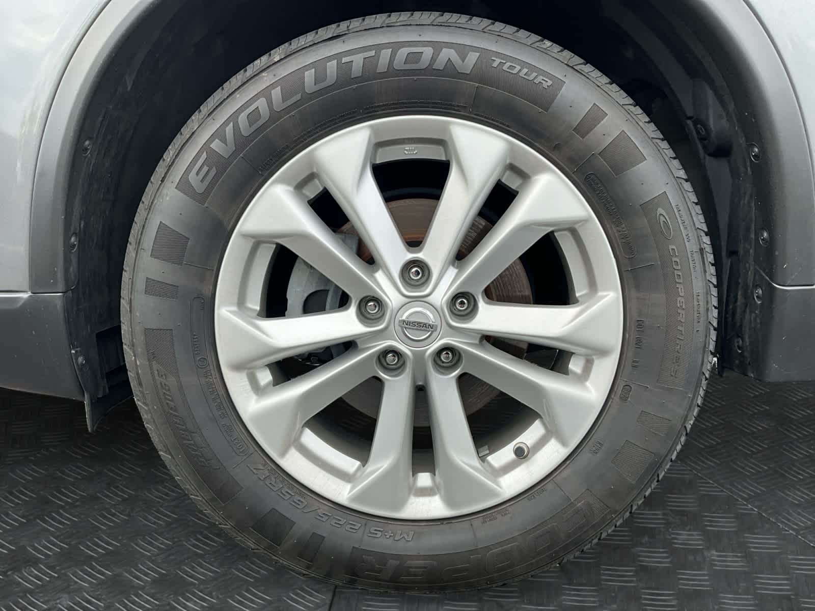2015 Nissan Rogue SV