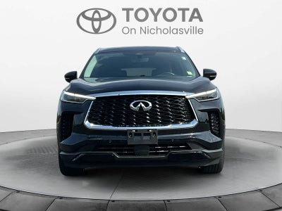 2023 INFINITI QX60 LUXE