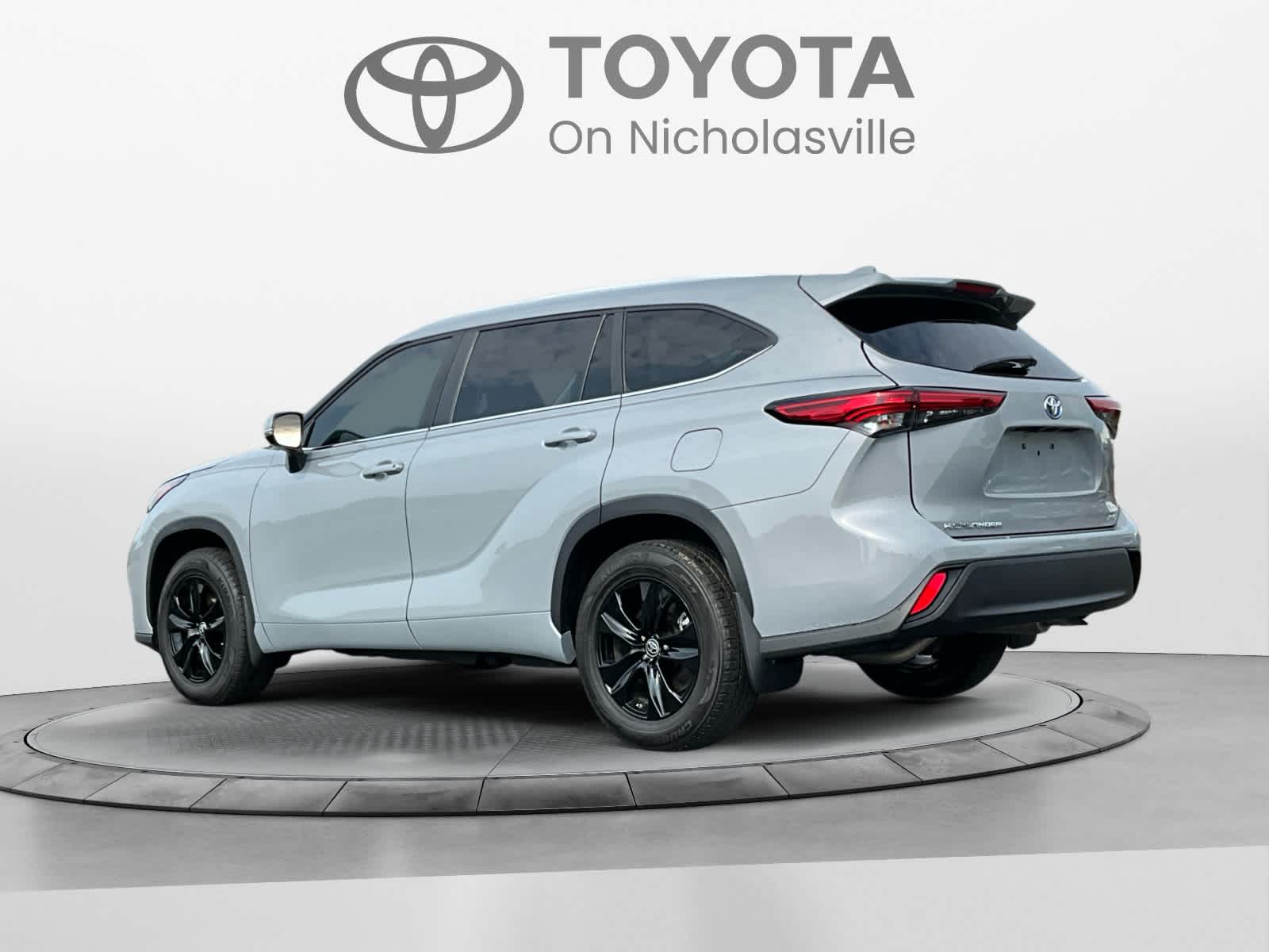 2023 Toyota Highlander Hybrid Bronze Edition