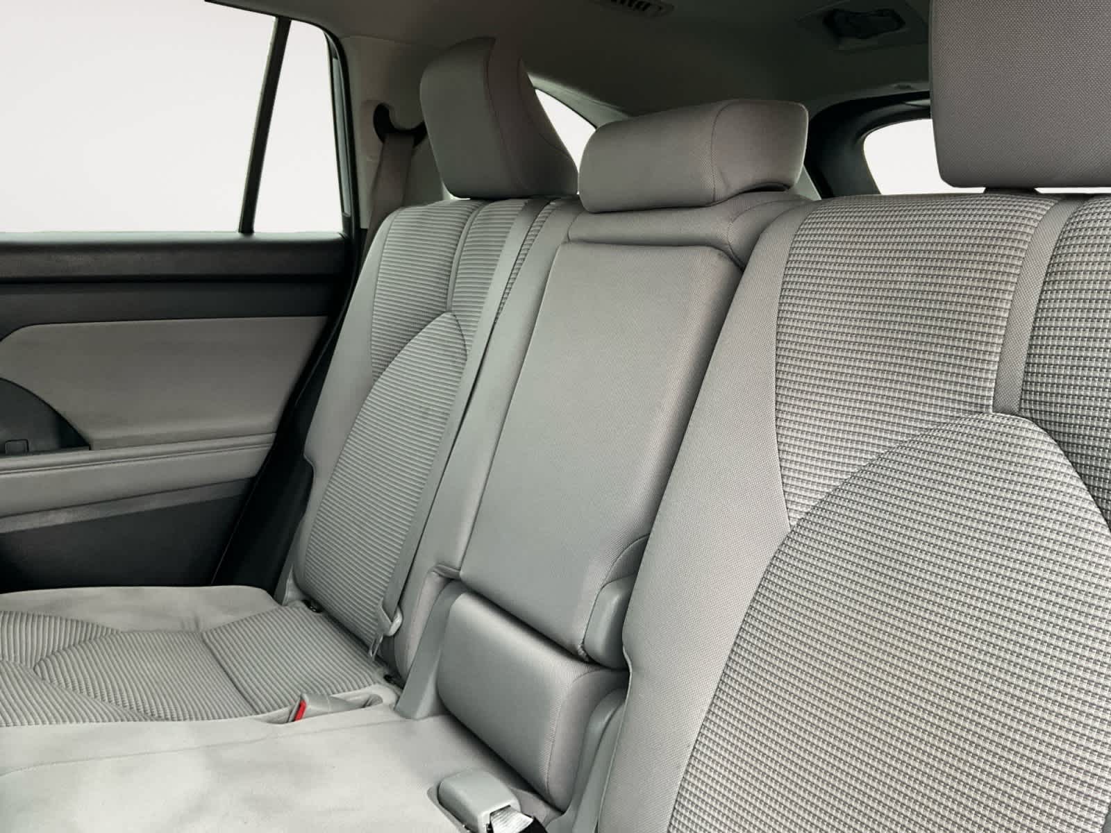 2023 Toyota Highlander Hybrid LE