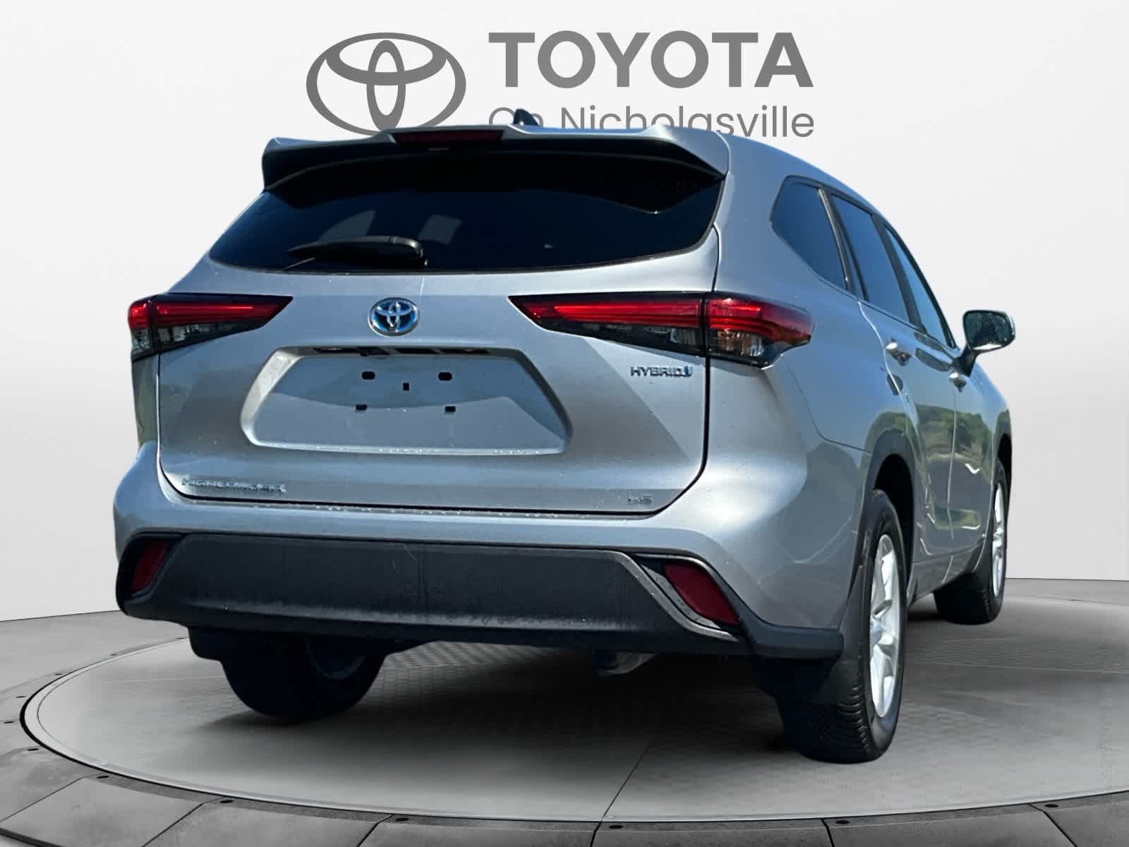2023 Toyota Highlander Hybrid LE