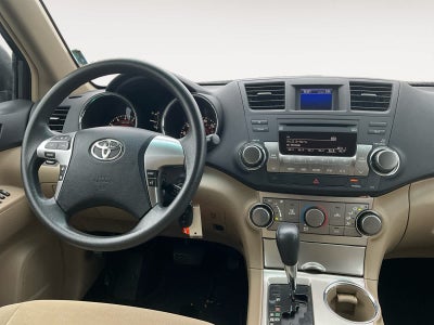 2011 Toyota Highlander Base