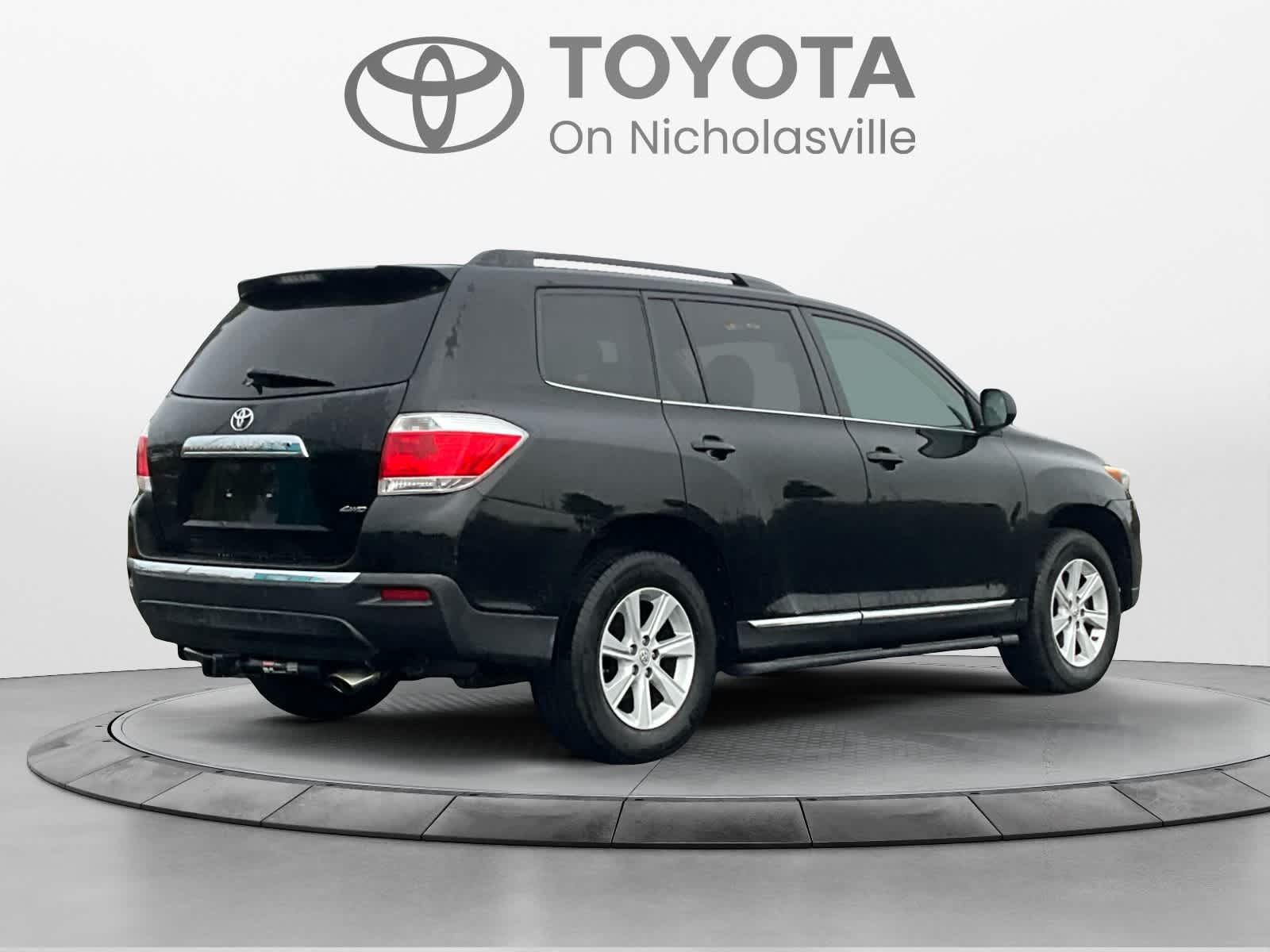 2011 Toyota Highlander Base