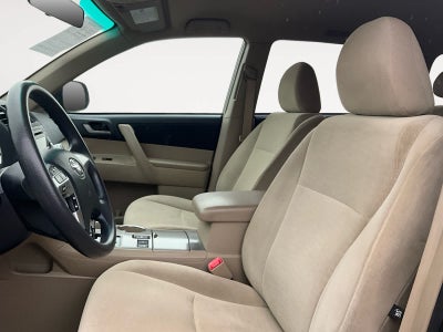 2011 Toyota Highlander Base
