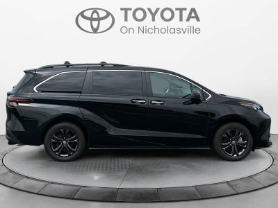 2024 Toyota Sienna XLE