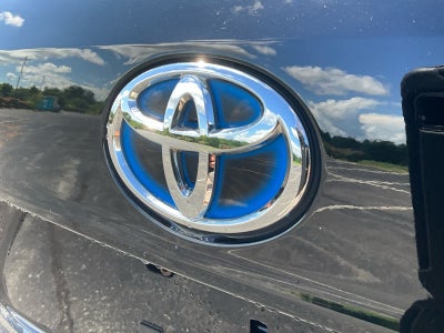 2022 Toyota Highlander Hybrid Platinum