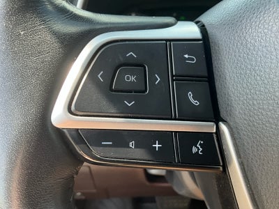 2022 Toyota Highlander Hybrid Platinum