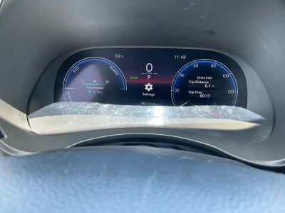 2025 Toyota Highlander Hybrid Platinum
