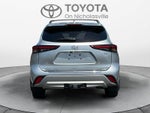 2025 Toyota Highlander Hybrid Platinum