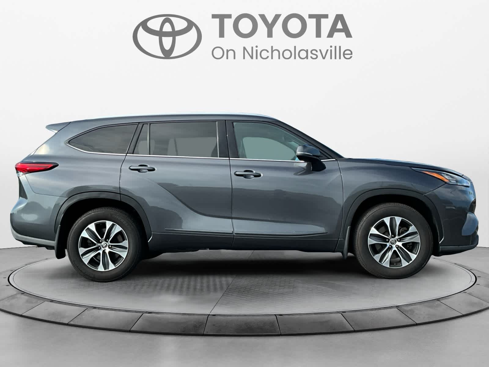 2020 Toyota Highlander XLE