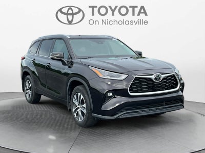 2021 Toyota Highlander XLE