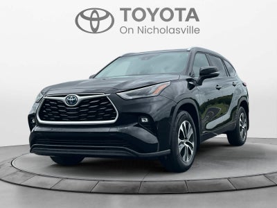 2024 Toyota Highlander Hybrid XLE