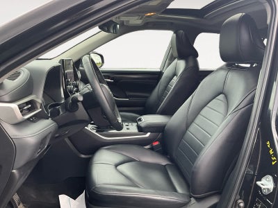 2024 Toyota Highlander Hybrid XLE