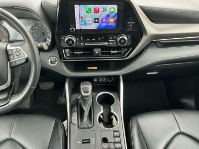 2024 Toyota Highlander Hybrid XLE