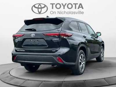 2024 Toyota Highlander Hybrid XLE