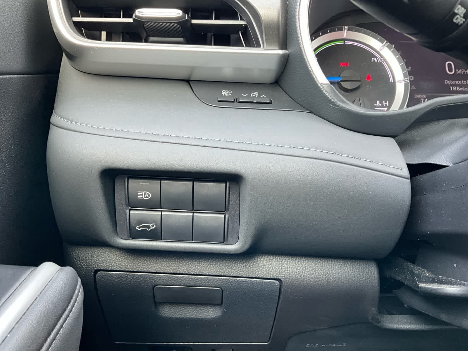 2024 Toyota Highlander Hybrid XLE
