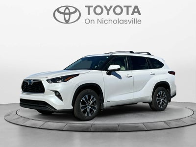 2023 Toyota Highlander Hybrid XLE