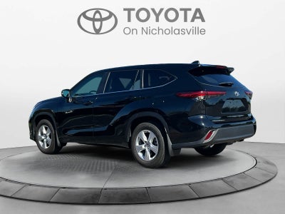 2023 Toyota Highlander LE