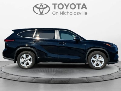 2023 Toyota Highlander LE