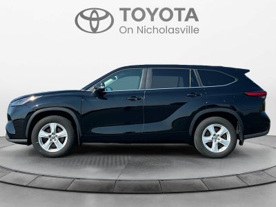 2023 Toyota Highlander LE