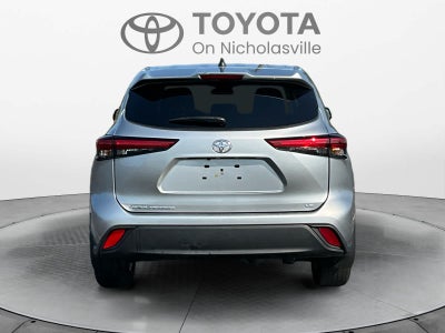2023 Toyota Highlander LE