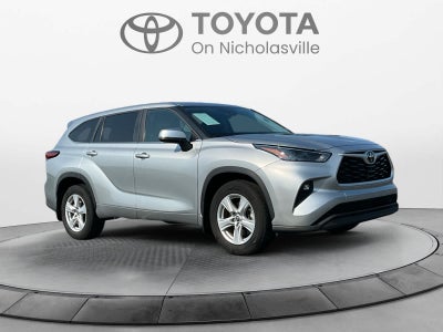 2023 Toyota Highlander LE