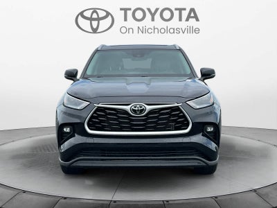 2023 Toyota Highlander XLE