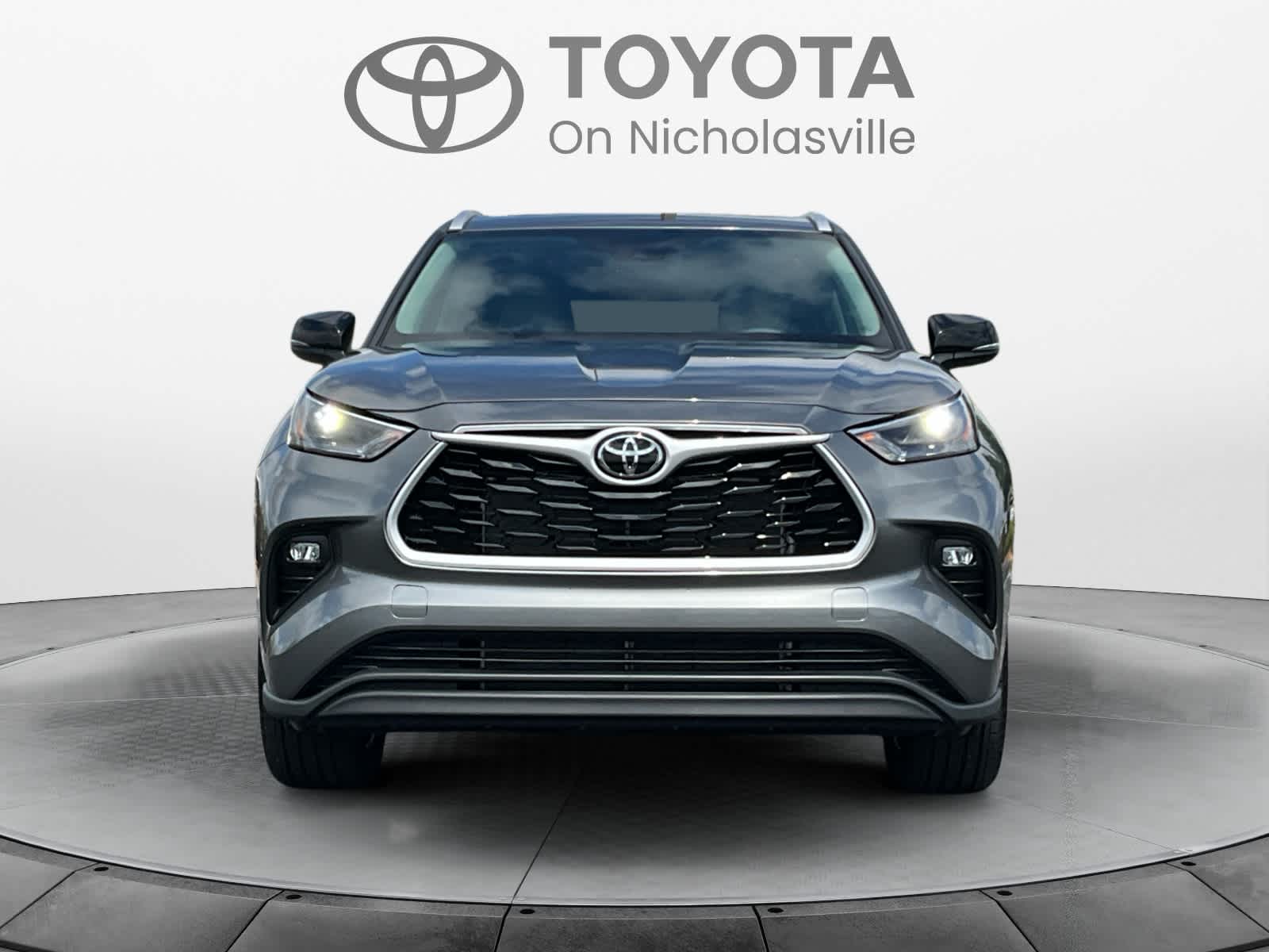 2026 Toyota Highlander XLE