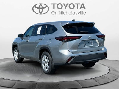 2024 Toyota Highlander LE