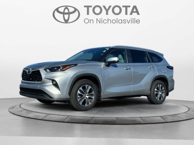2024 Toyota Highlander XLE
