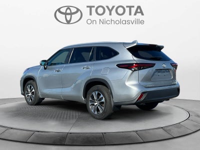 2024 Toyota Highlander XLE