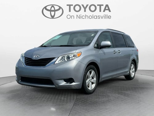 2013 Toyota Sienna LE