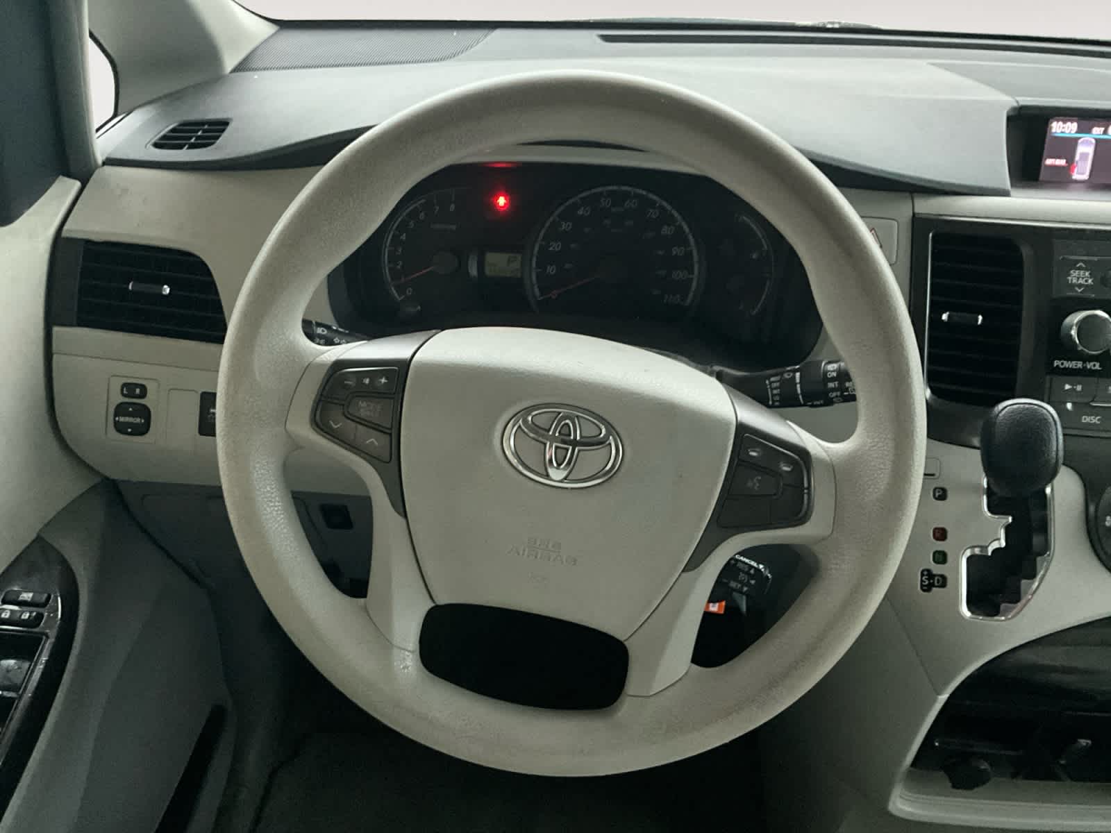 2013 Toyota Sienna LE