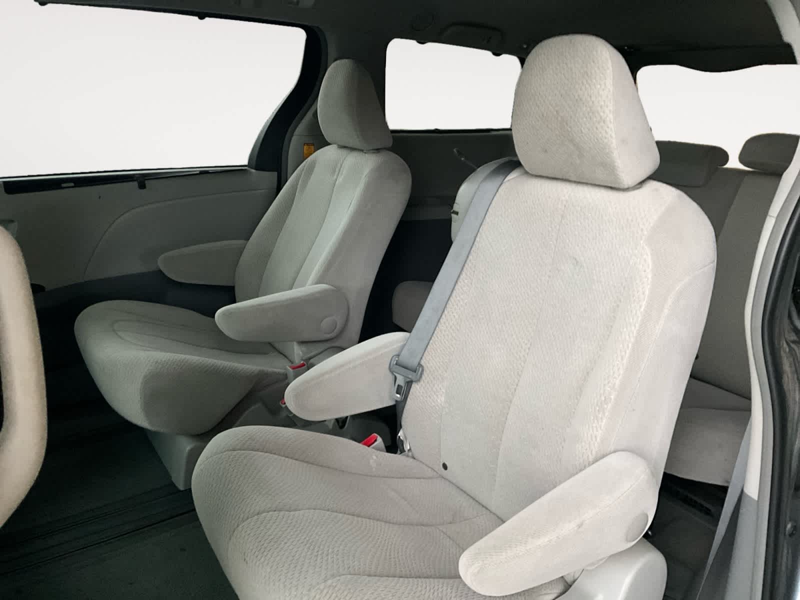 2013 Toyota Sienna LE