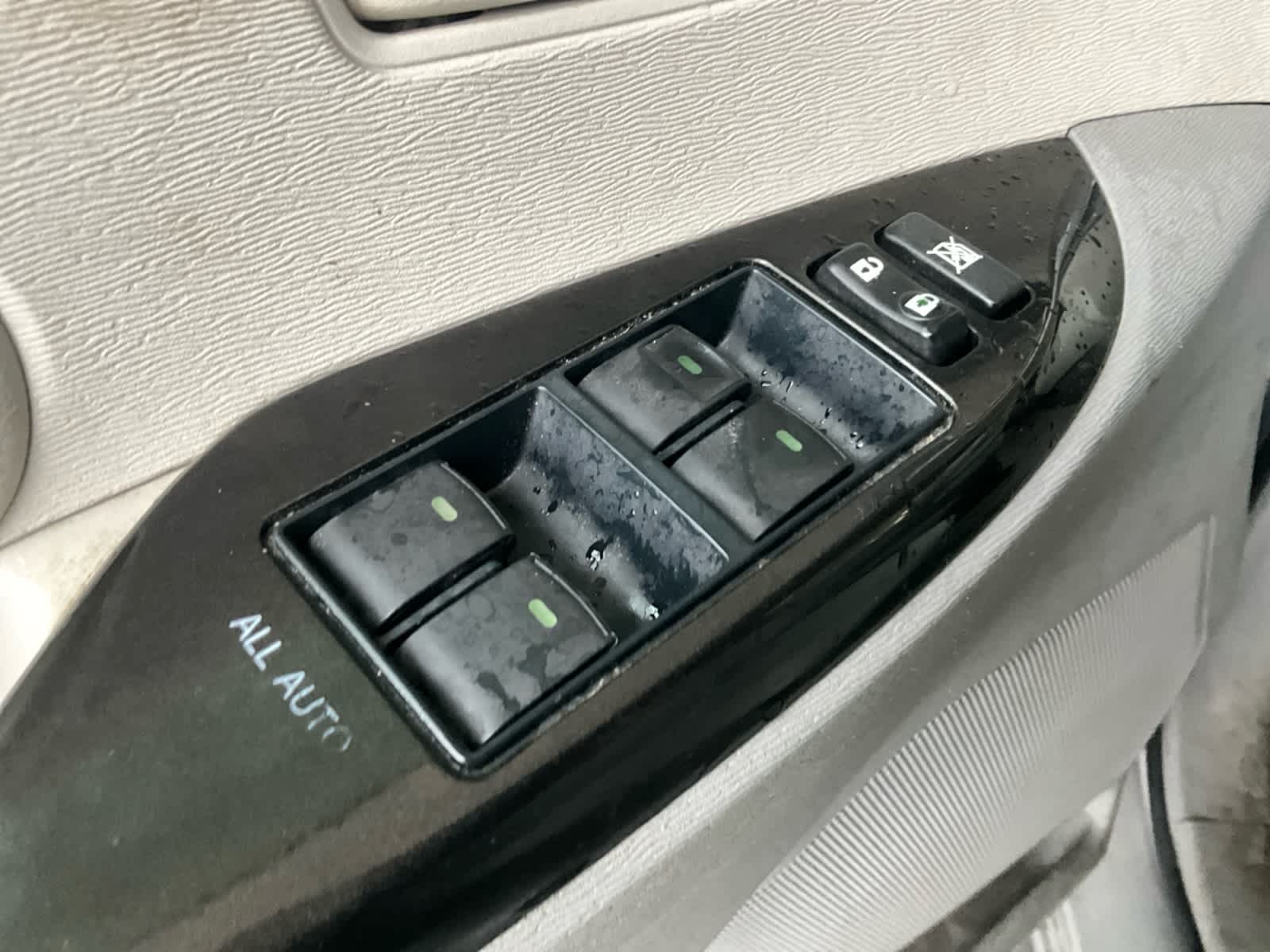 2013 Toyota Sienna LE