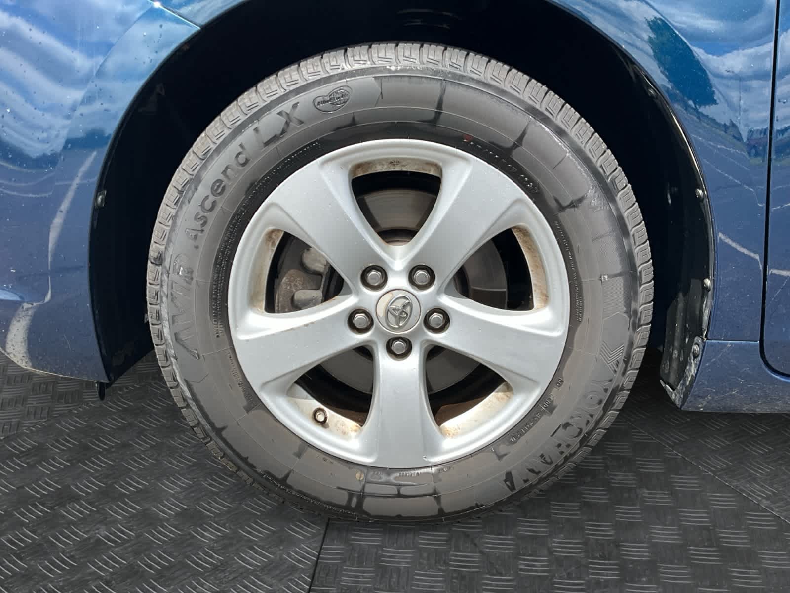 2011 Toyota Sienna LE