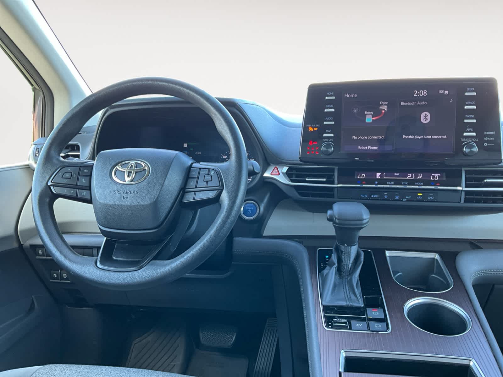 2022 Toyota Sienna LE