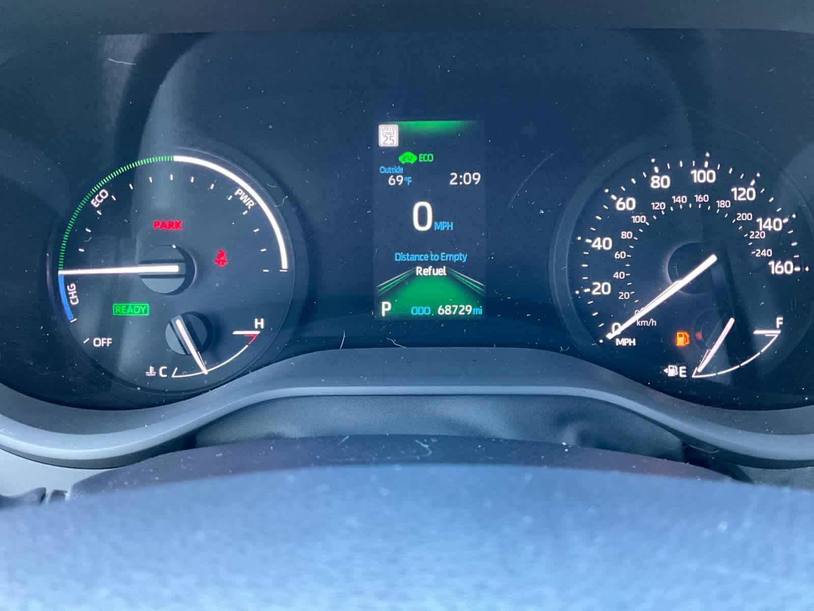 2022 Toyota Sienna LE