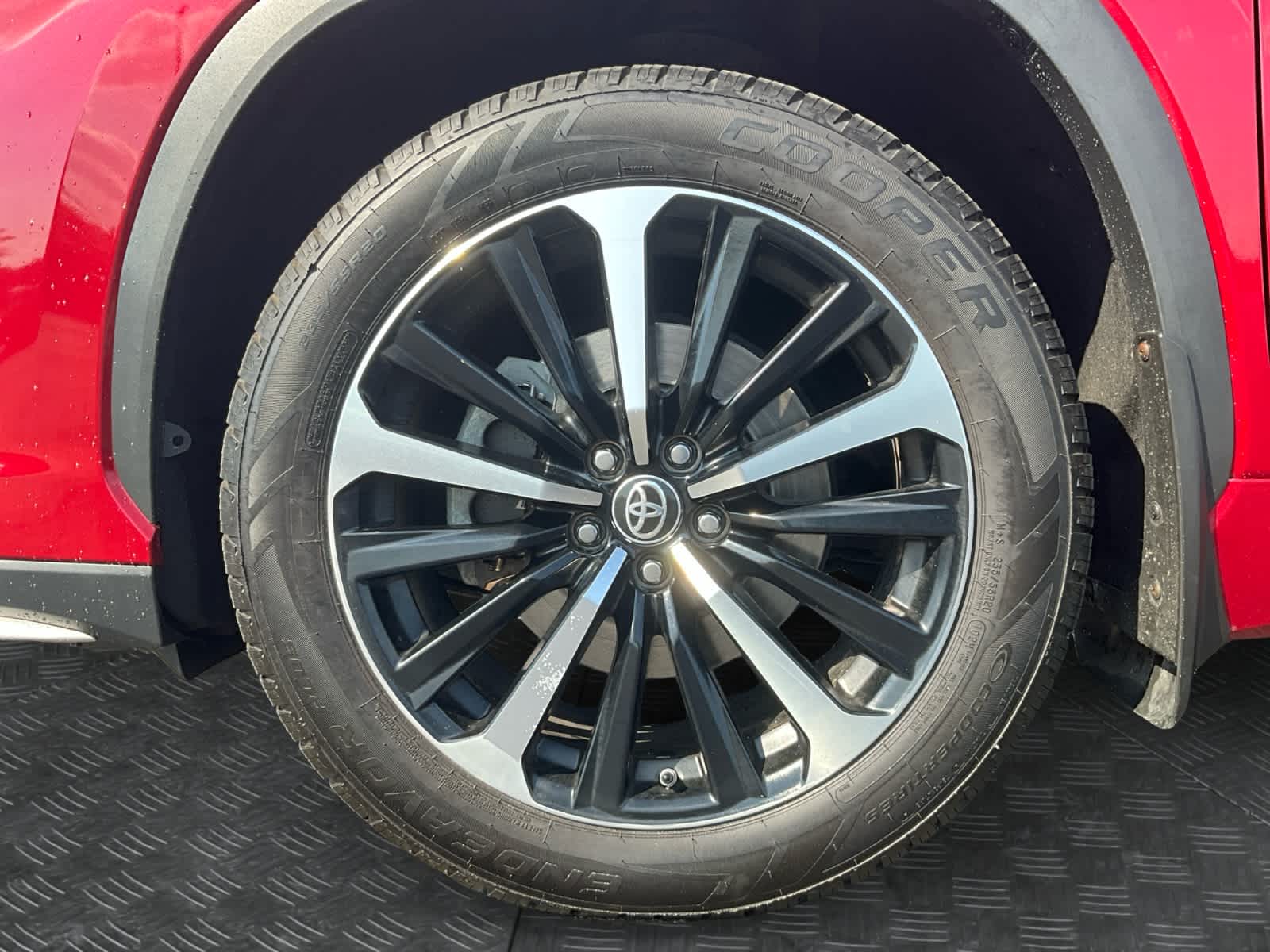 2022 Toyota Highlander XSE