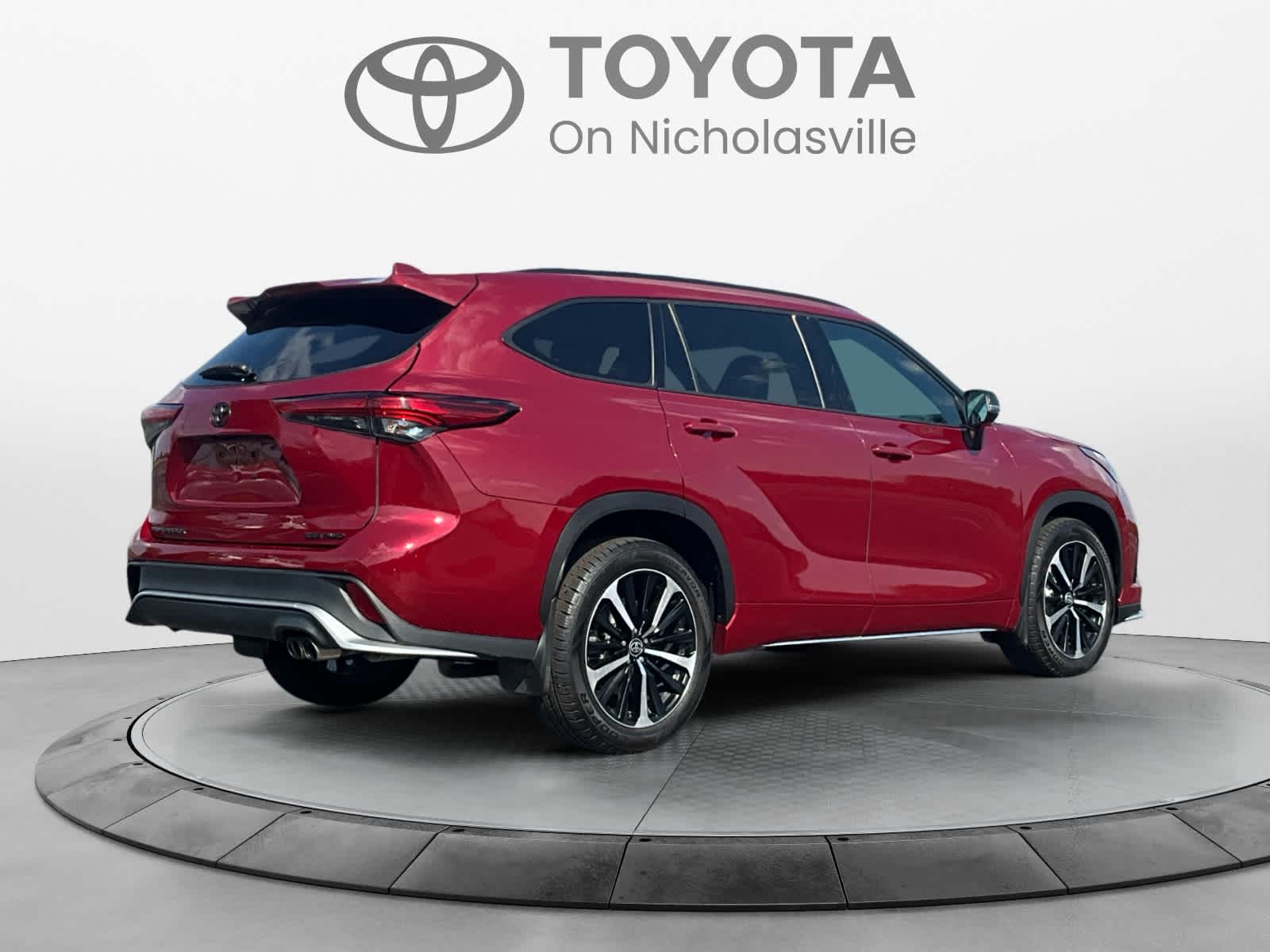 2022 Toyota Highlander XSE