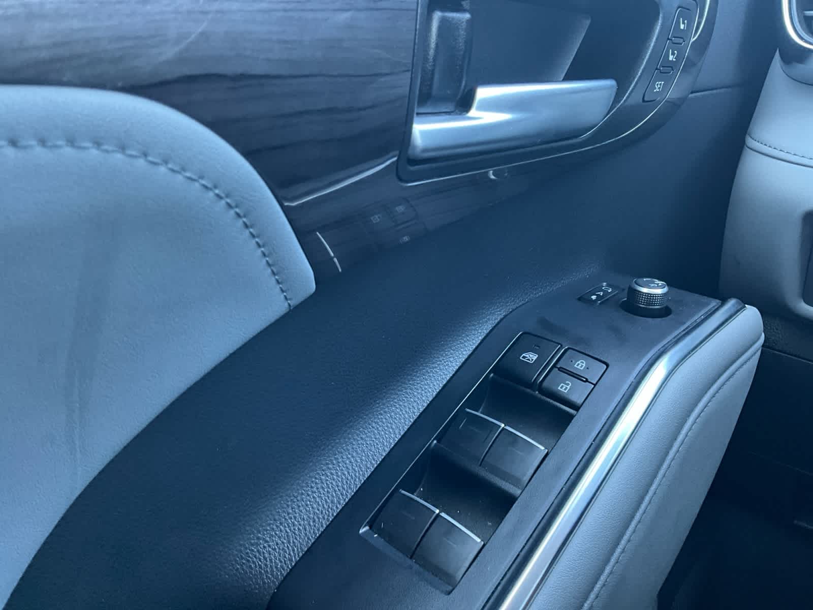 2023 Toyota Highlander Hybrid Limited