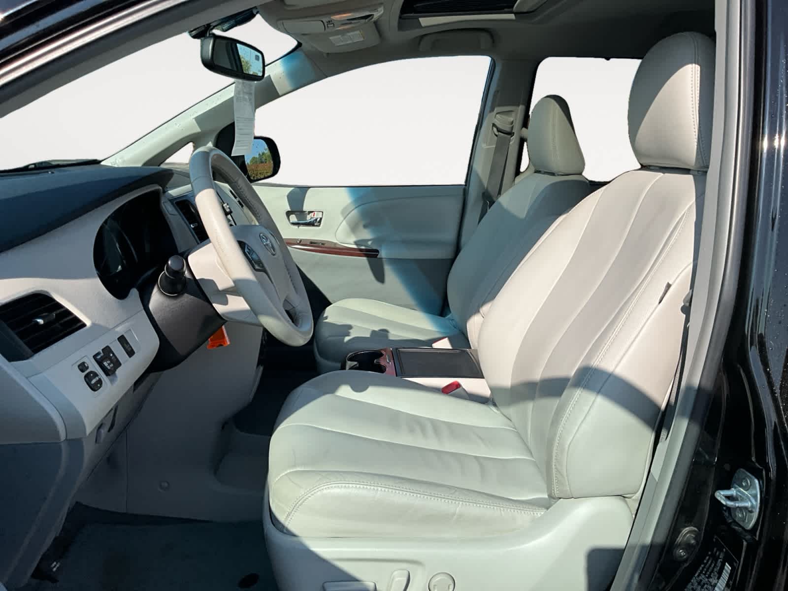 2014 Toyota Sienna XLE