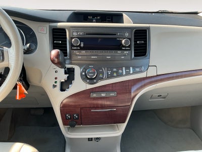 2014 Toyota Sienna XLE