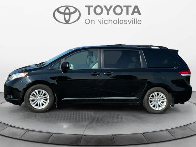 2014 Toyota Sienna XLE