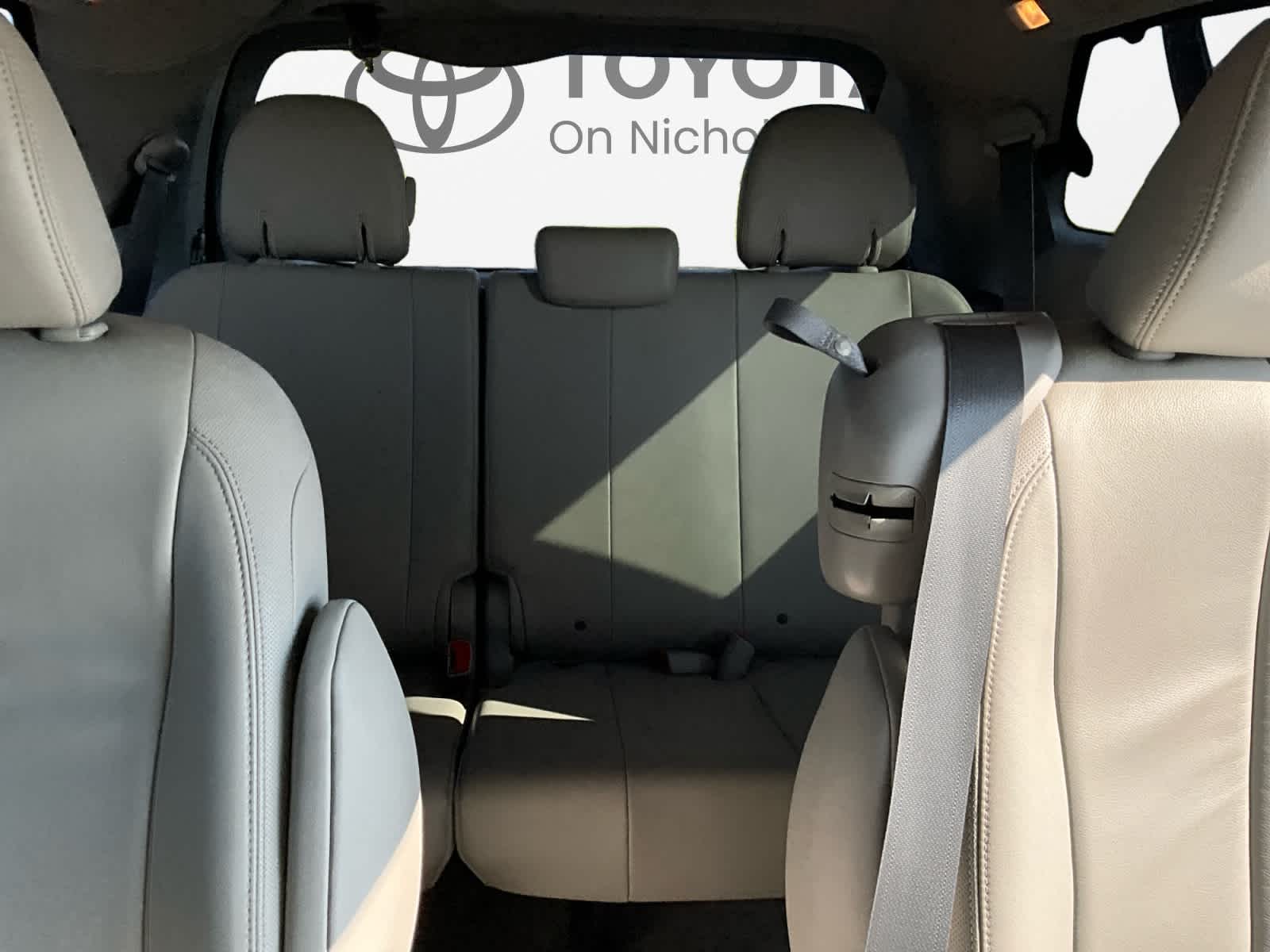 2014 Toyota Sienna XLE