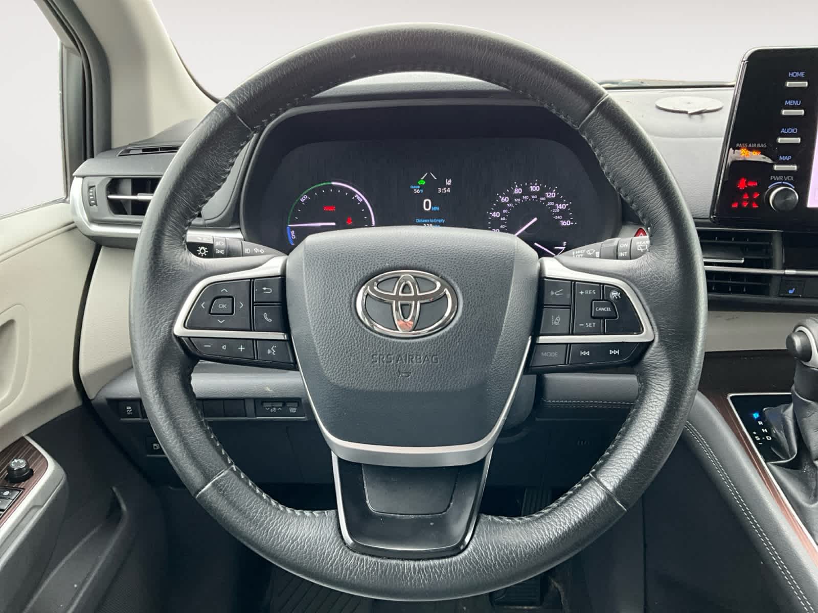 2022 Toyota Sienna XLE