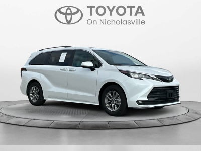 2026 Toyota Sienna XLE