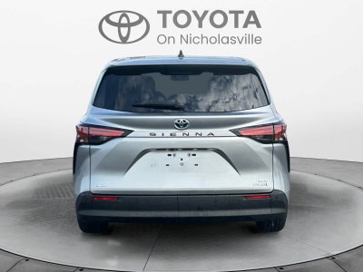 2021 Toyota Sienna XLE