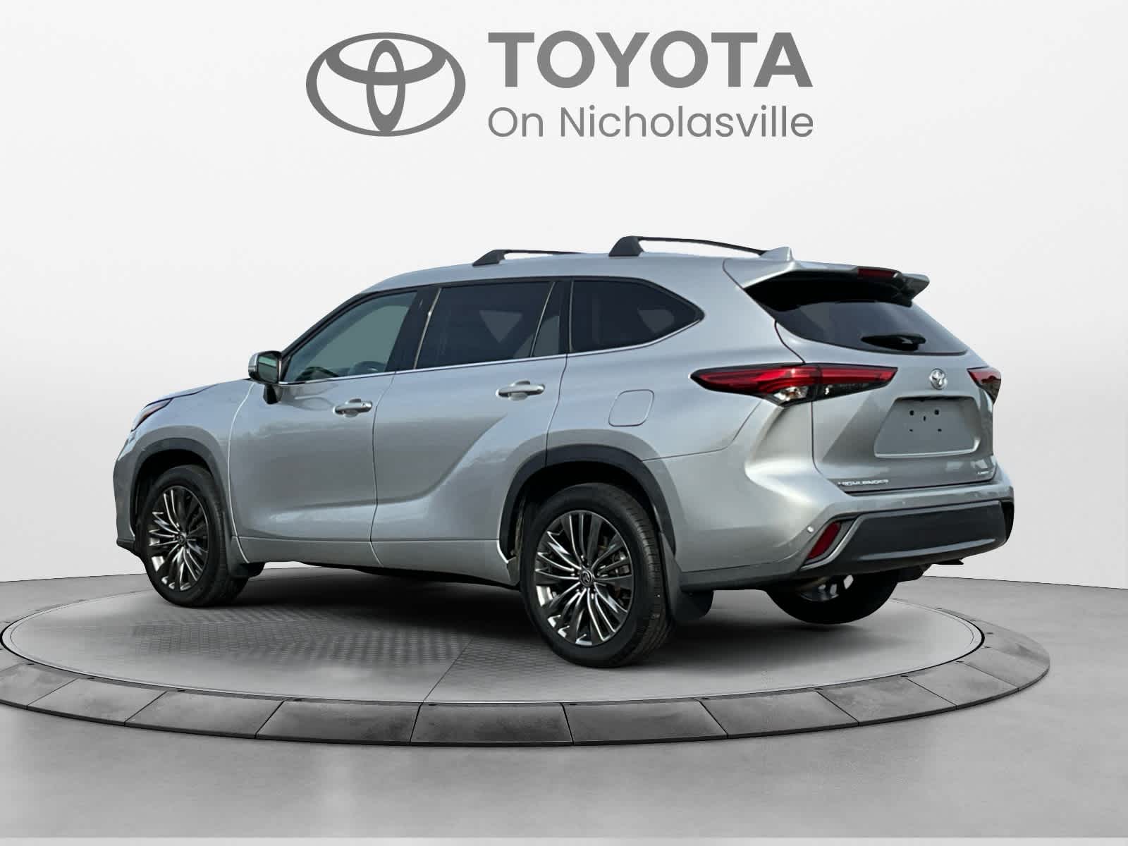 2022 Toyota Highlander Limited